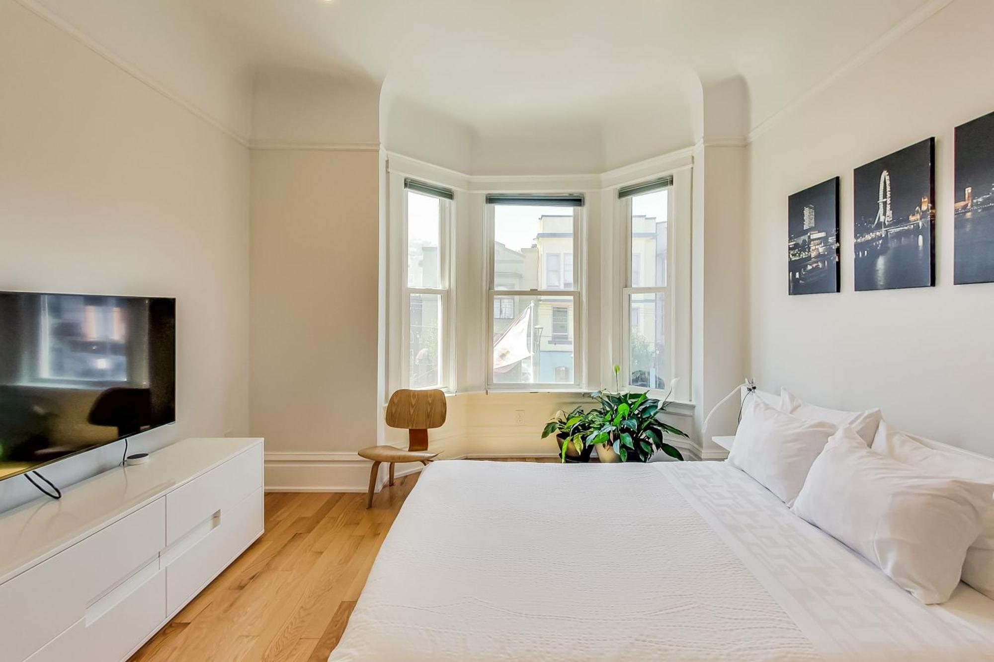 4br2ba Remodeled In The Heart Of The Castro! Holiday home
