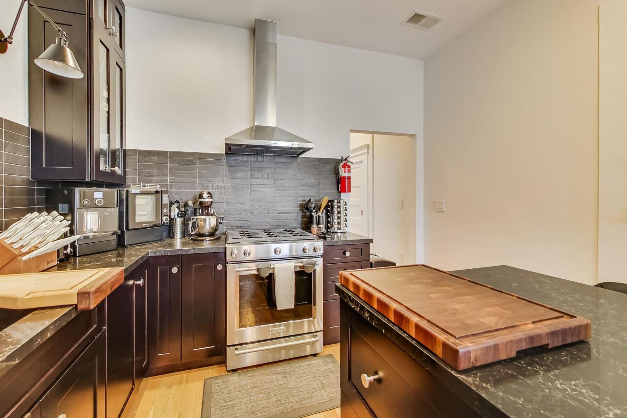 4br2ba Remodeled In The Heart Of The Castro!